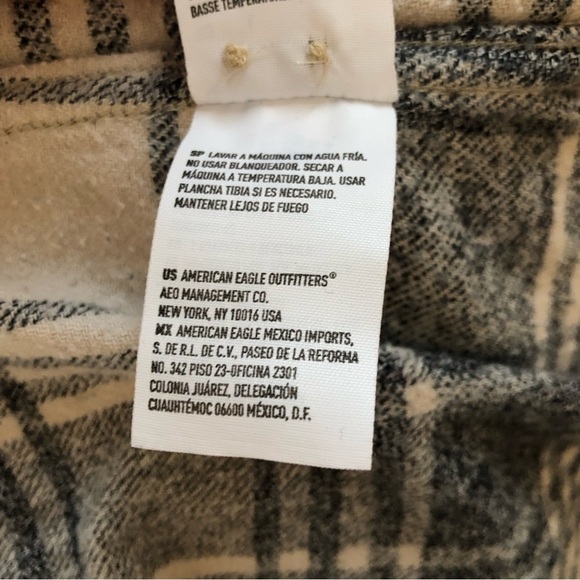 American Eagle slim fit flannel button up. - Picture 10 of 10